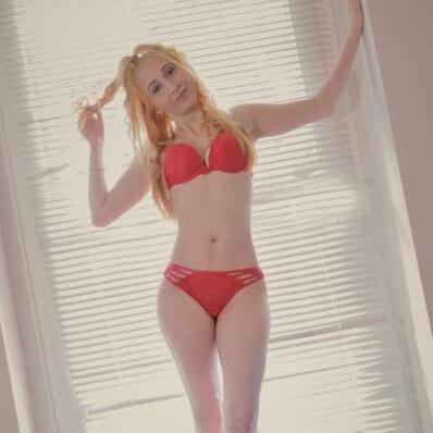 Jasmine is Female Escorts. | Kitchener | Ontario | Canada | canadatopescorts.com 