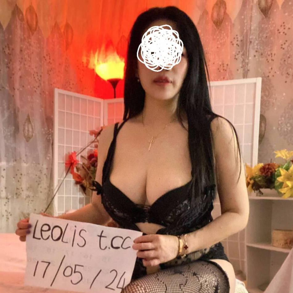 Kelly is Female Escorts. | Edmonton | Alberta | Canada | canadatopescorts.com 