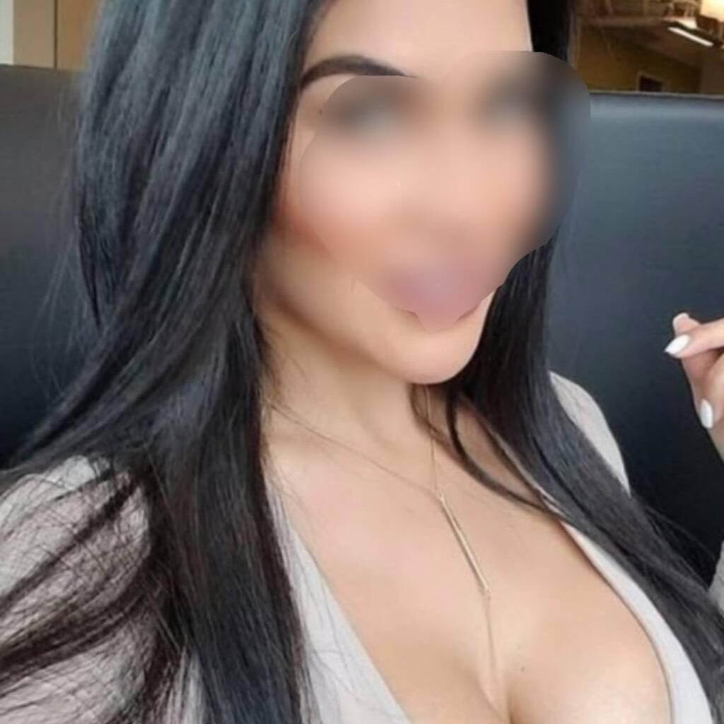 Vèro is Female Escorts. | Quebec City | Quebec | Canada | canadatopescorts.com 