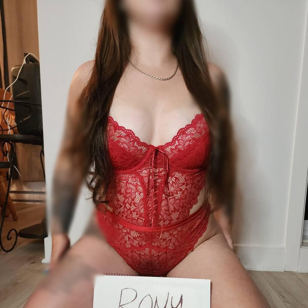 ROMY is Female Escorts. | Ottawa | Ontario | Canada | canadatopescorts.com 