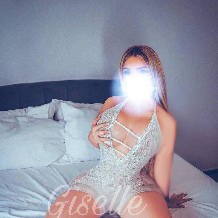 Giselle is Female Escorts. | Brandon | Manitoba | Canada | canadatopescorts.com 