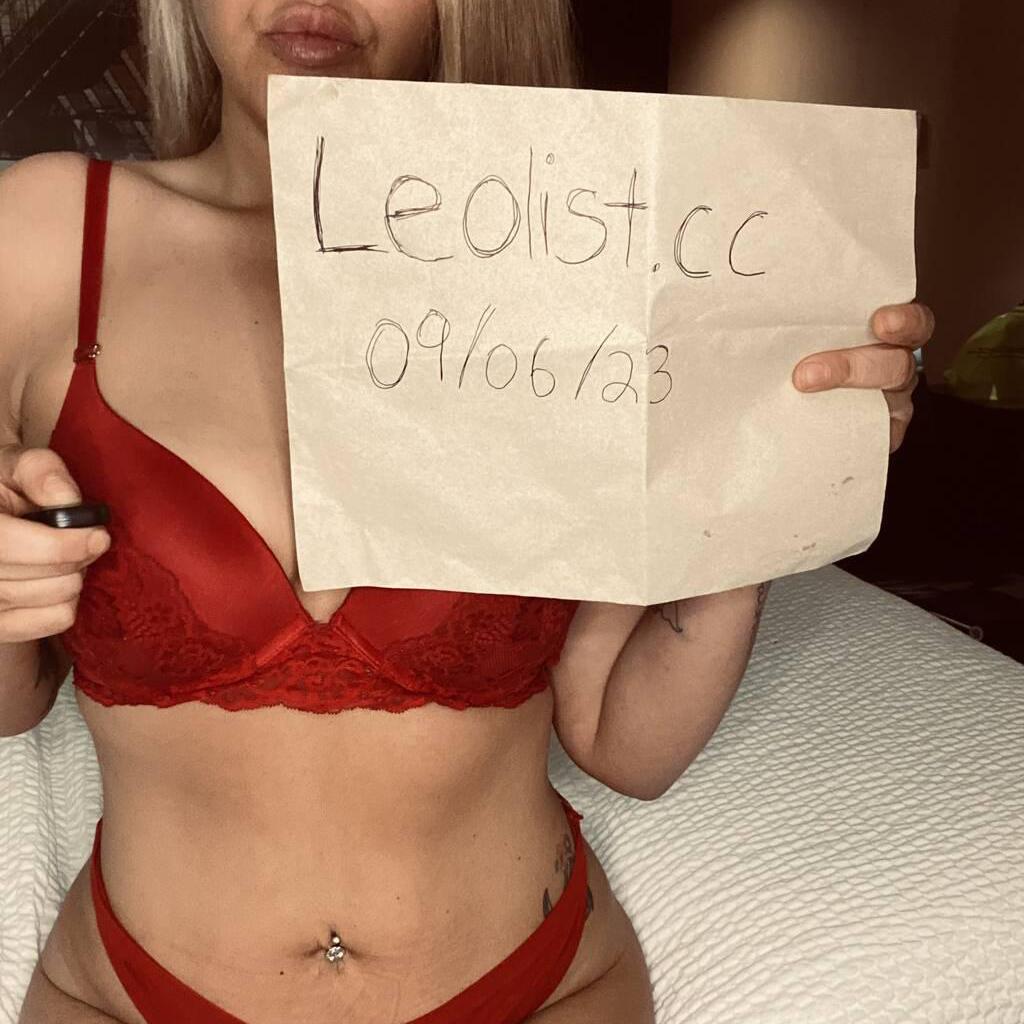 Lexi is Female Escorts. | Barrie | Ontario | Canada | canadatopescorts.com 