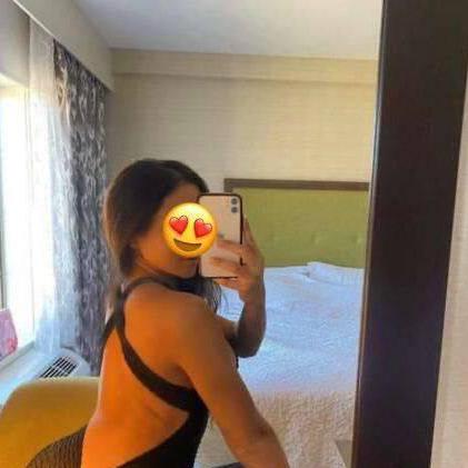 Allysa is Female Escorts. | Niagara | Ontario | Canada | canadatopescorts.com 