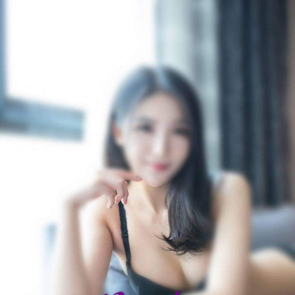 Oriental Foot Massage is Female Escorts. | Medicine Hat | Alberta | Canada | canadatopescorts.com 