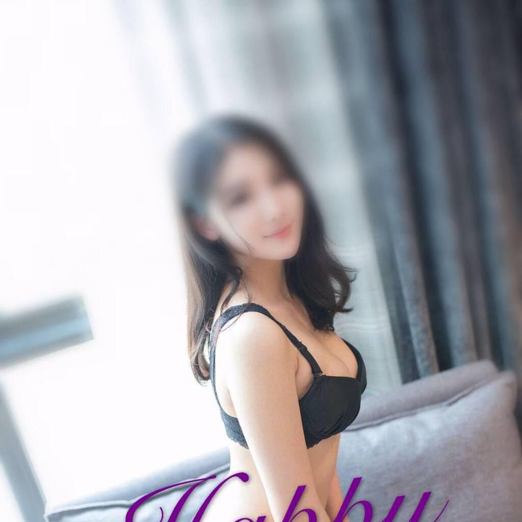 Oriental Foot Massage is Female Escorts. | Medicine Hat | Alberta | Canada | canadatopescorts.com 