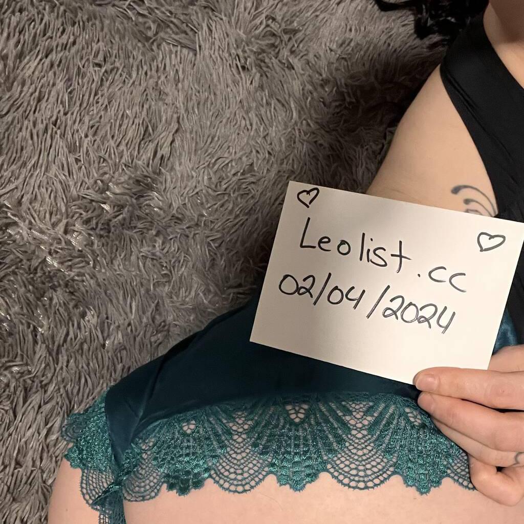 Leah is Female Escorts. | Vancouver | British Columbia | Canada | canadatopescorts.com 