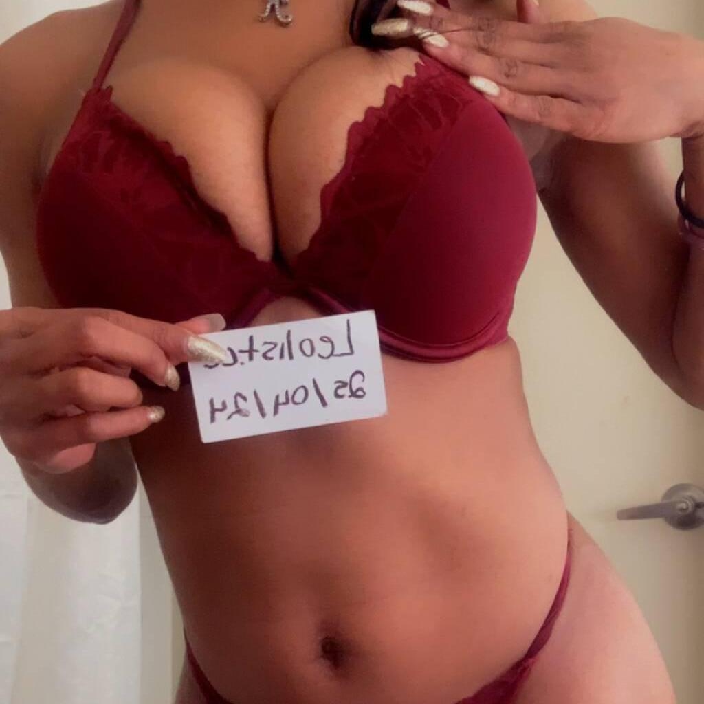 Kelly READ AD is Female Escorts. | Regina | Saskatchewan | Canada | canadatopescorts.com 