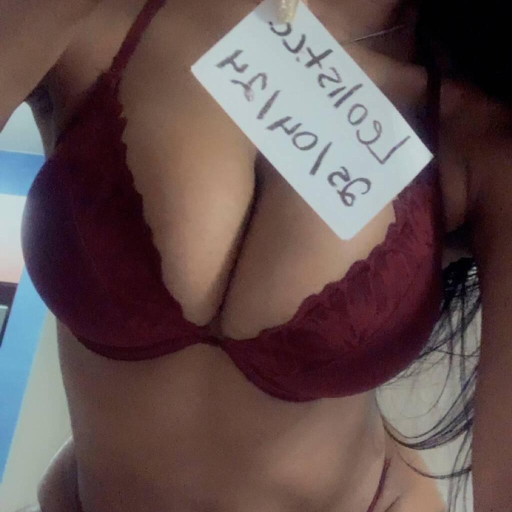 Kelly READ AD is Female Escorts. | Regina | Saskatchewan | Canada | canadatopescorts.com 