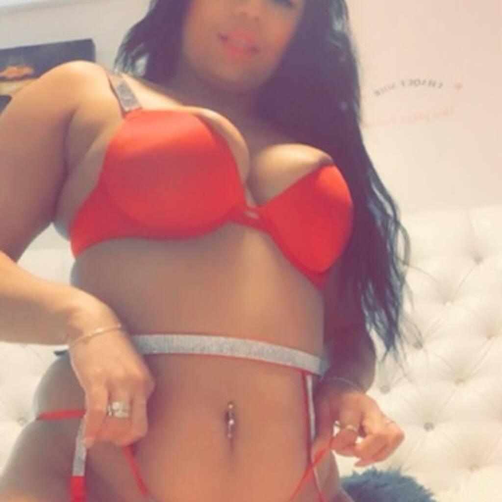 DAHLIA MAMACITA is Female Escorts. | Quebec City | Quebec | Canada | canadatopescorts.com 