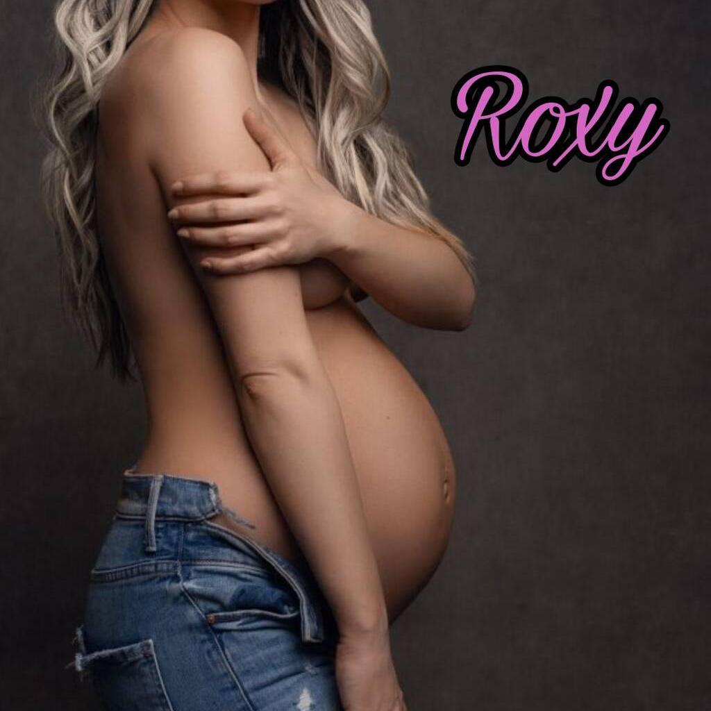 Roxy is Female Escorts. | Calgary | Alberta | Canada | canadatopescorts.com 