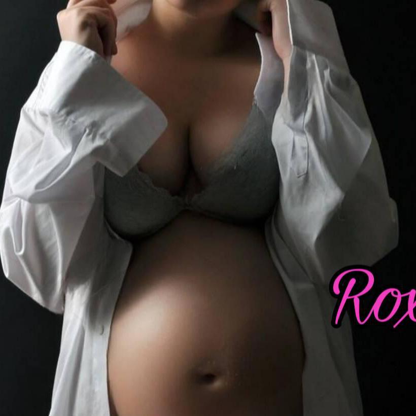 Roxy is Female Escorts. | Calgary | Alberta | Canada | canadatopescorts.com 