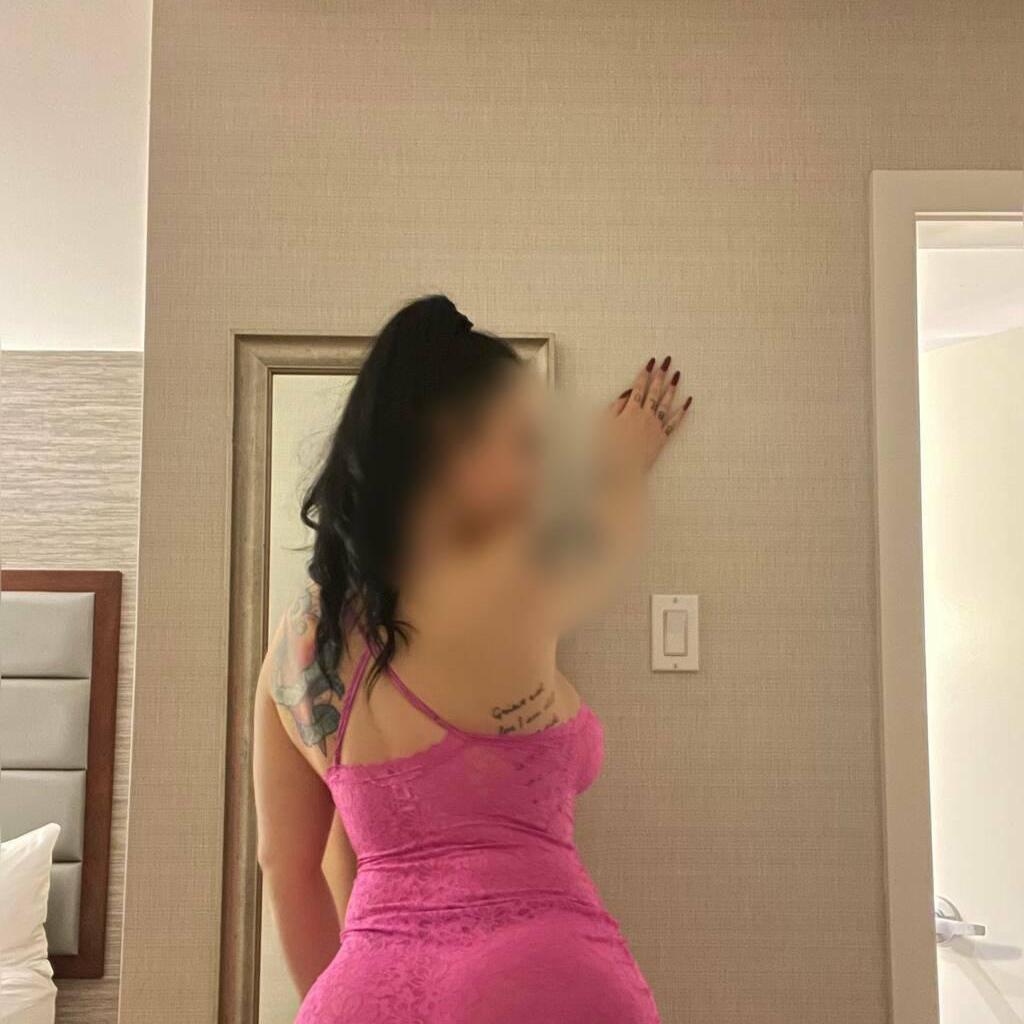 Kat is Female Escorts. | Regina | Saskatchewan | Canada | canadatopescorts.com 