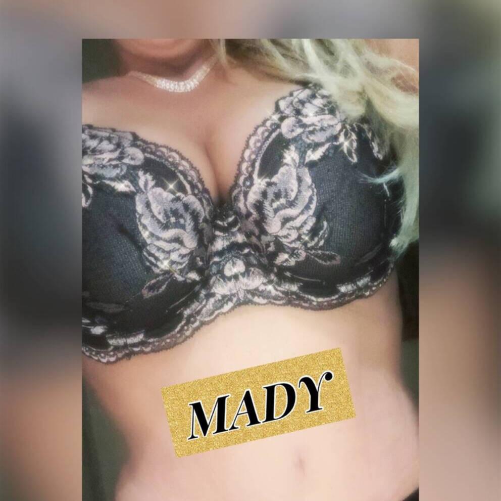 Madyson is Female Escorts. | Montreal | Quebec | Canada | canadatopescorts.com 