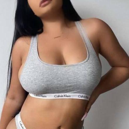 Camilla is Female Escorts. | Winnipeg | Manitoba | Canada | canadatopescorts.com 