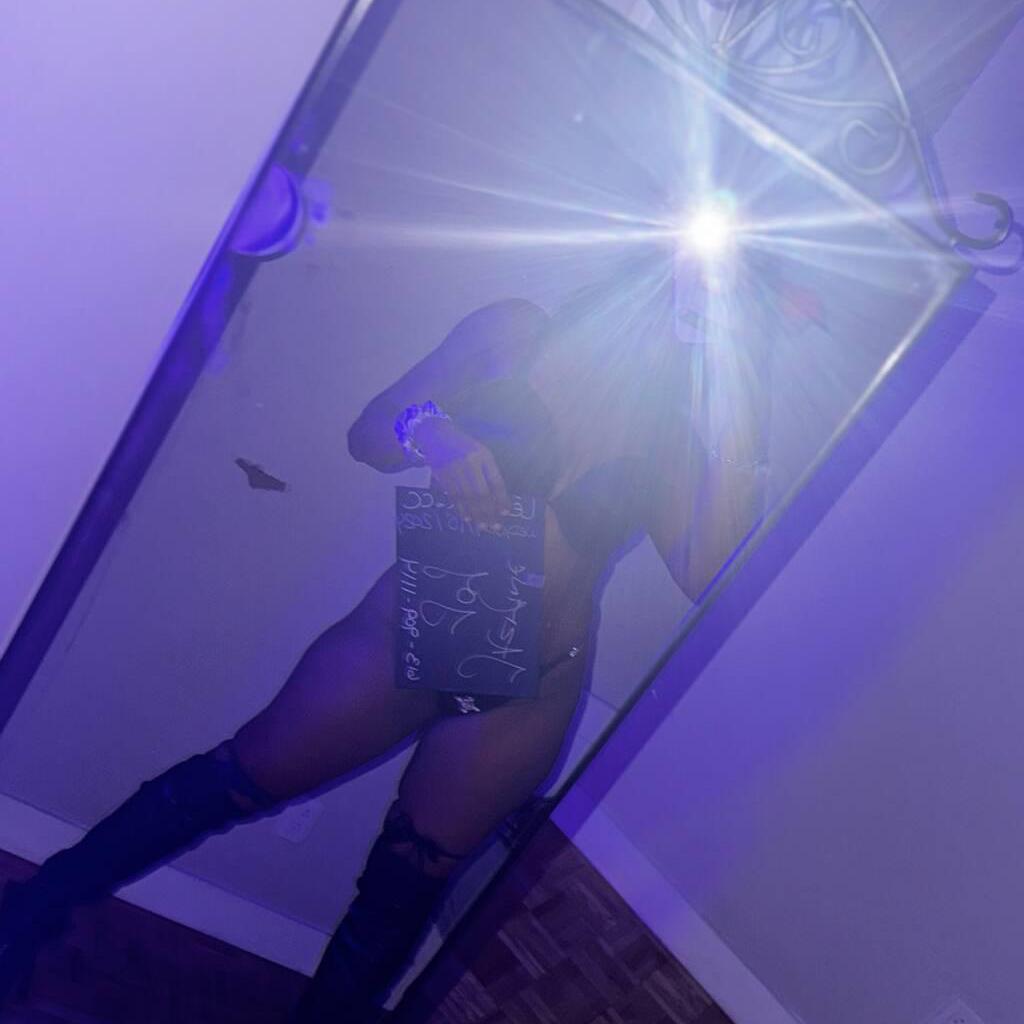 Jazmine Joy is Female Escorts. | Saskatoon | Saskatchewan | Canada | canadatopescorts.com 