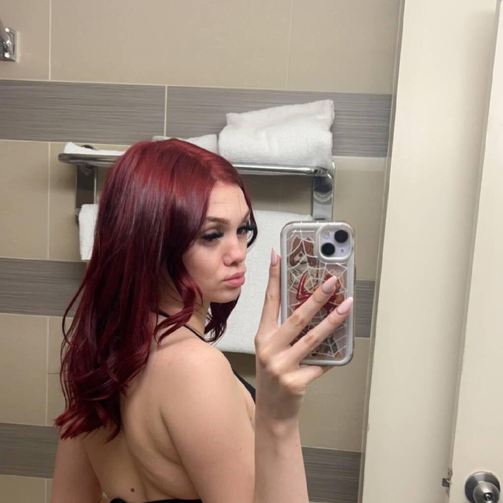 Tiny aira is Female Escorts. | Guelph | Ontario | Canada | canadatopescorts.com 