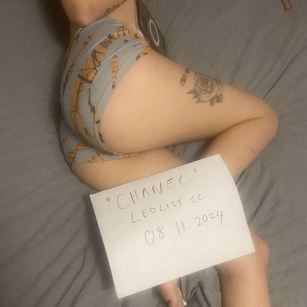 Chanel is Female Escorts. | Toronto | Ontario | Canada | canadatopescorts.com 