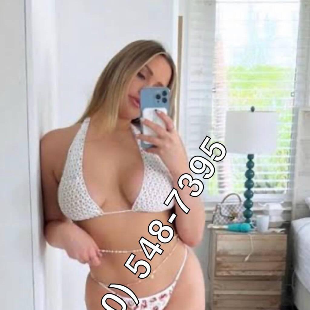 Sandra is Female Escorts. | Cornwall | Ontario | Canada | canadatopescorts.com 