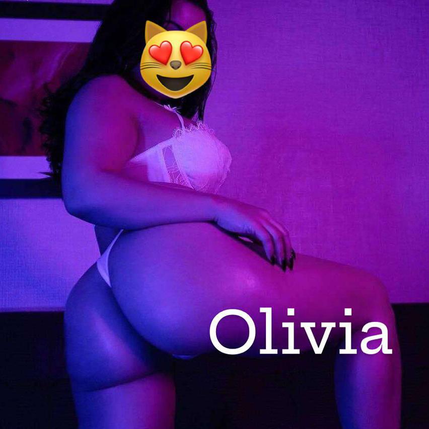 Olivia is Female Escorts. | Saguenay | Quebec | Canada | canadatopescorts.com 