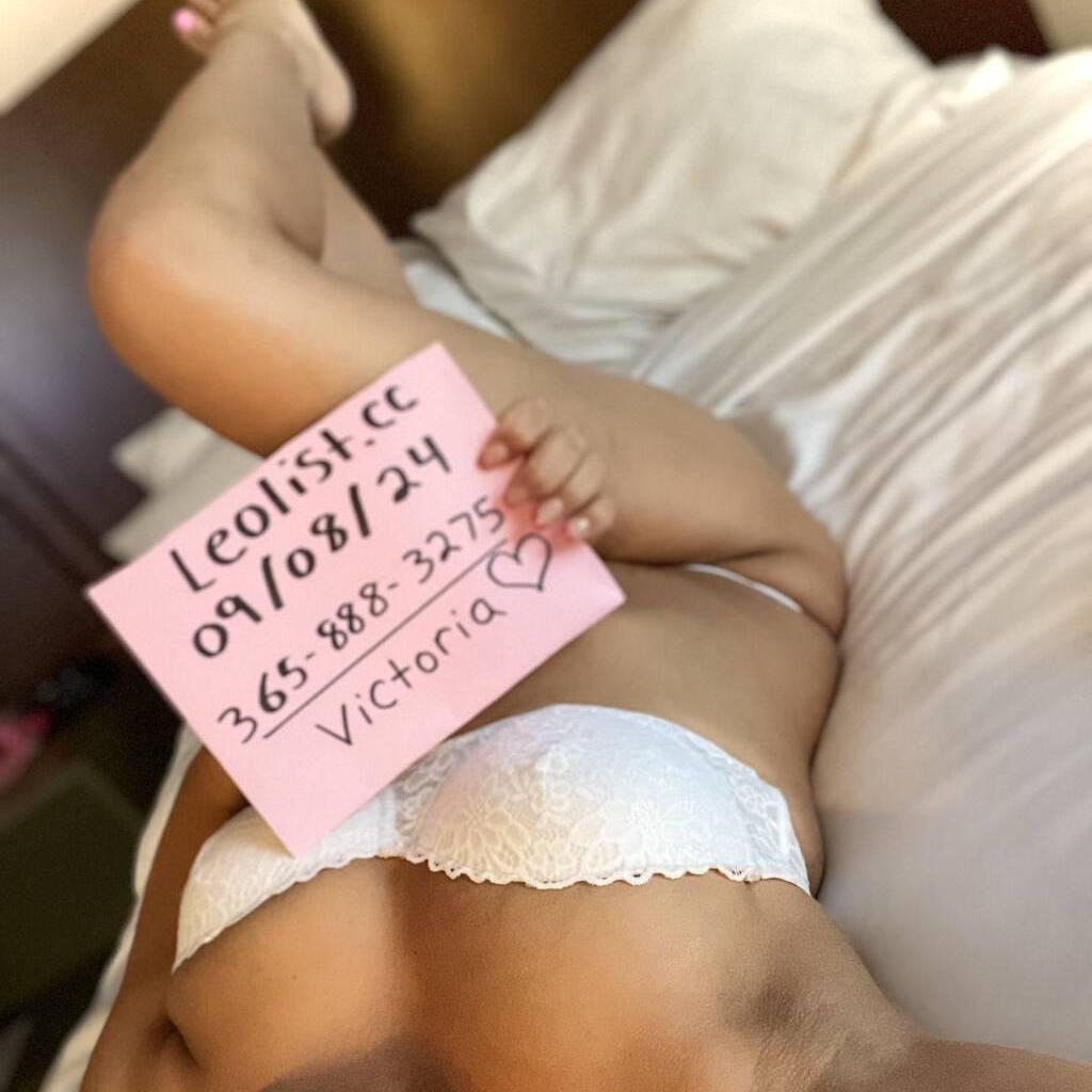 Victoria is Female Escorts. | Hamilton | Ontario | Canada | canadatopescorts.com 