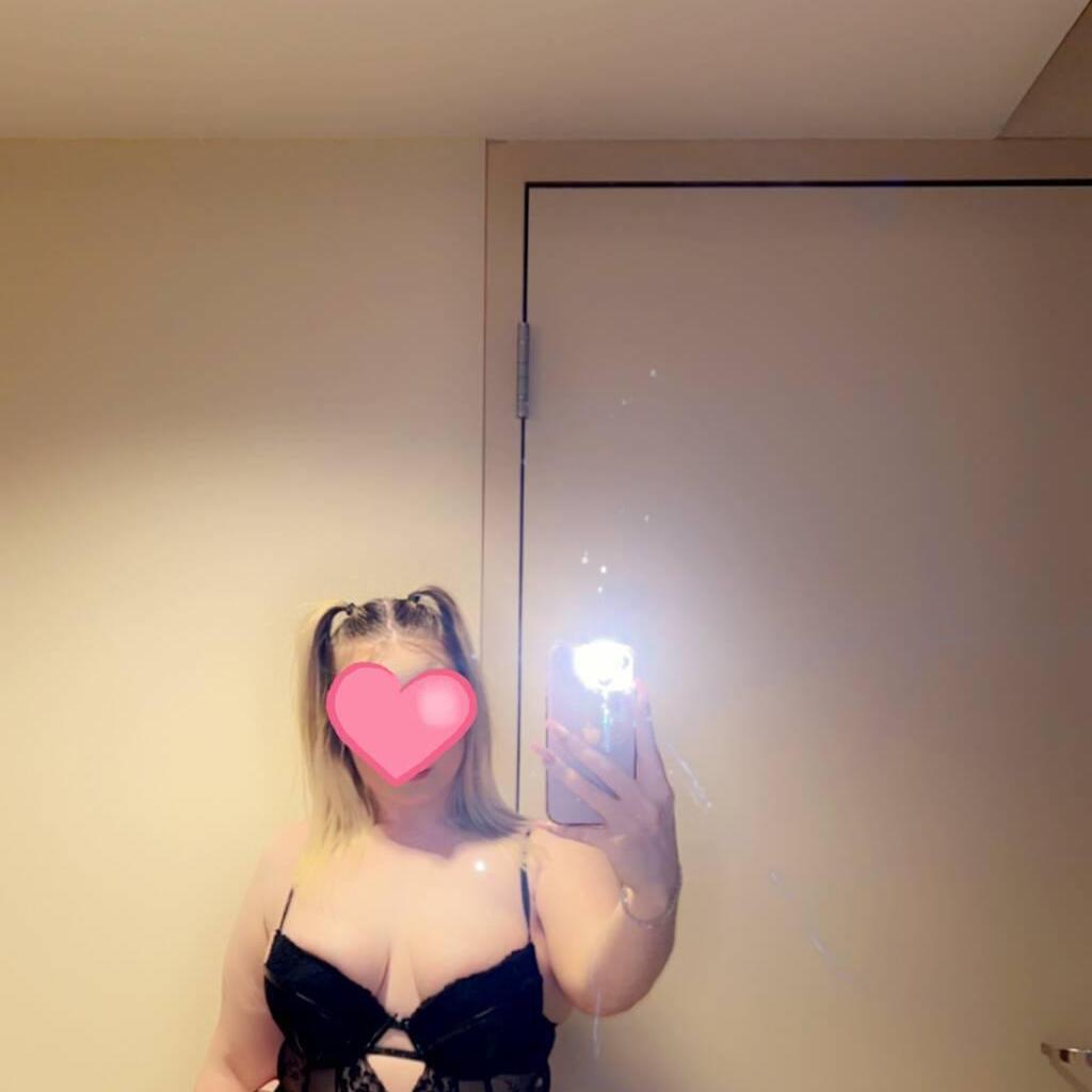 Layla is Female Escorts. | Ft Mcmurray | Alberta | Canada | canadatopescorts.com 