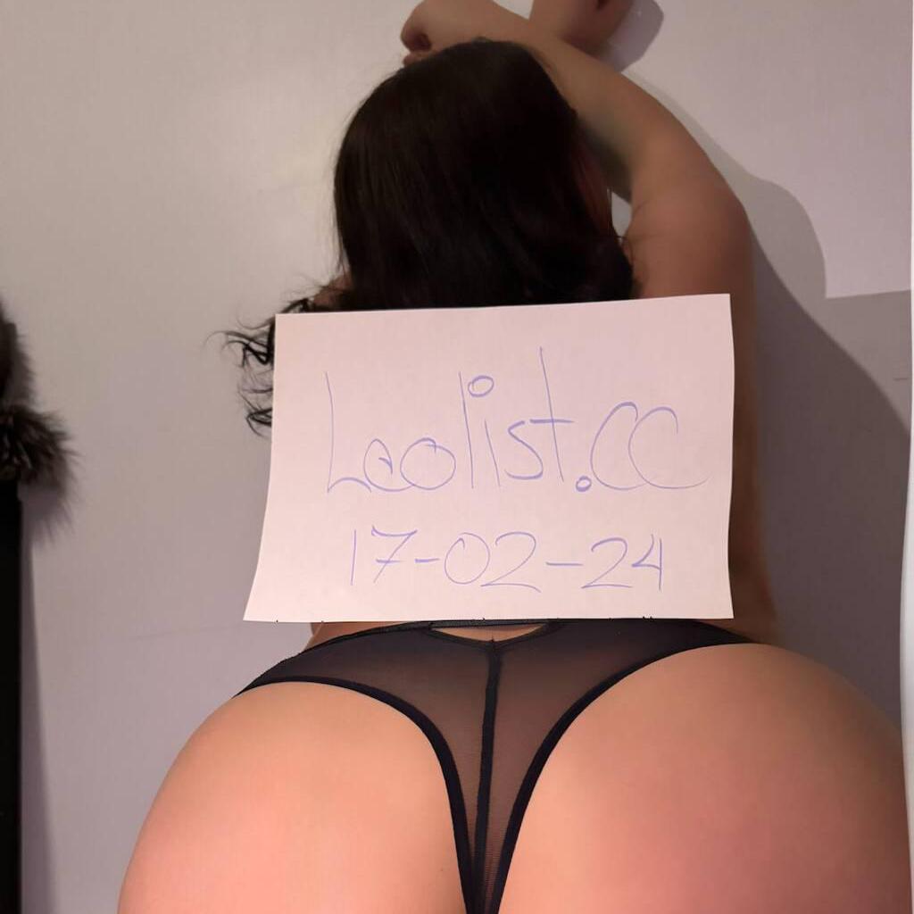 HENNESSY is Female Escorts. | Quebec City | Quebec | Canada | canadatopescorts.com 