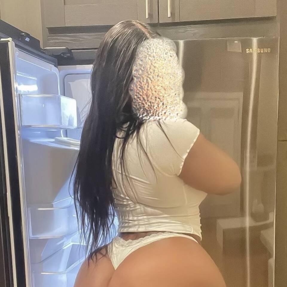 Pandora is Female Escorts. | Montreal | Quebec | Canada | canadatopescorts.com 