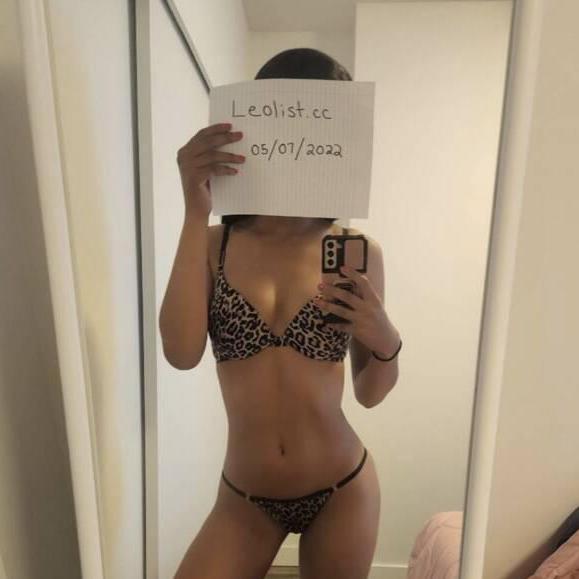 Alejandra is Female Escorts. | Ottawa | Ontario | Canada | canadatopescorts.com 