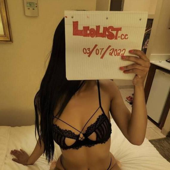 Alejandra is Female Escorts. | Ottawa | Ontario | Canada | canadatopescorts.com 