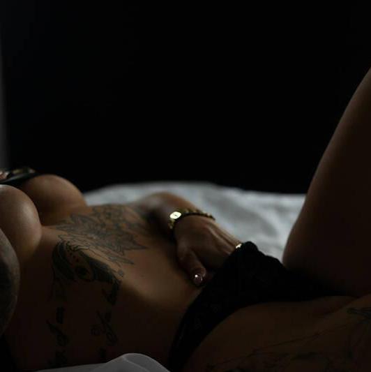 May Monroe is Female Escorts. | Fredericton | New Brunswick | Canada | canadatopescorts.com 