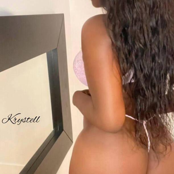 Krystal is Female Escorts. | Kitchener | Ontario | Canada | canadatopescorts.com 