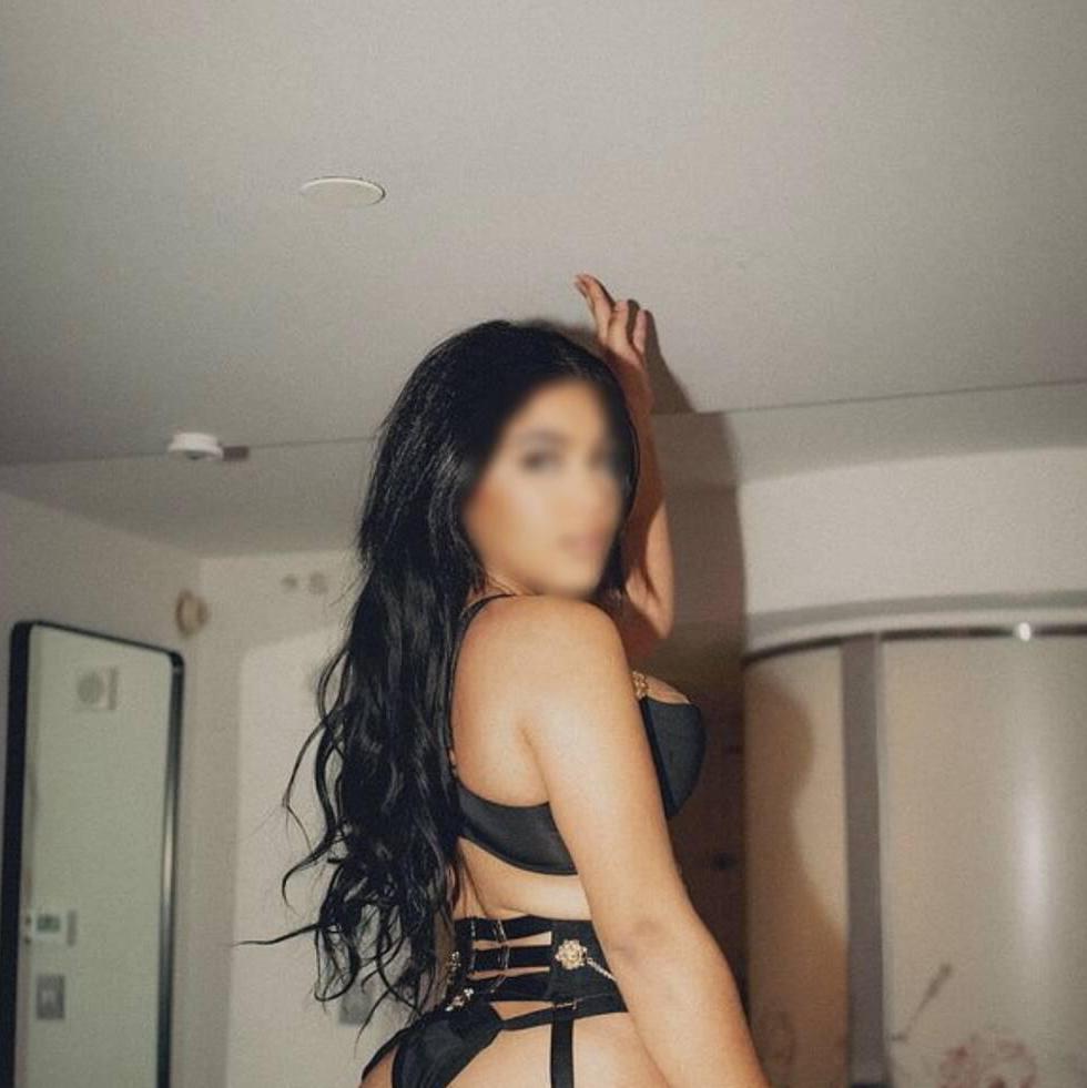 Nina is Female Escorts. | Niagara | Ontario | Canada | canadatopescorts.com 