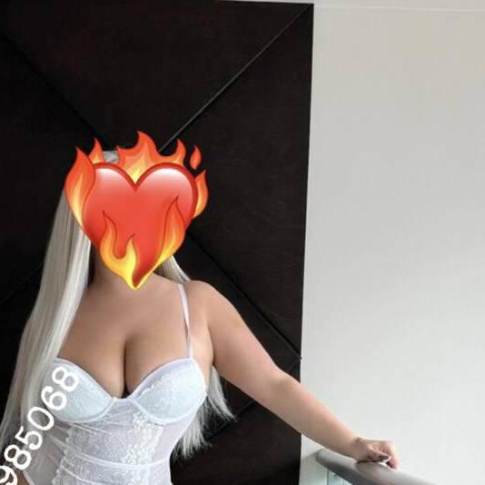 Chaude et mouillée is Female Escorts. | Saguenay | Quebec | Canada | canadatopescorts.com 