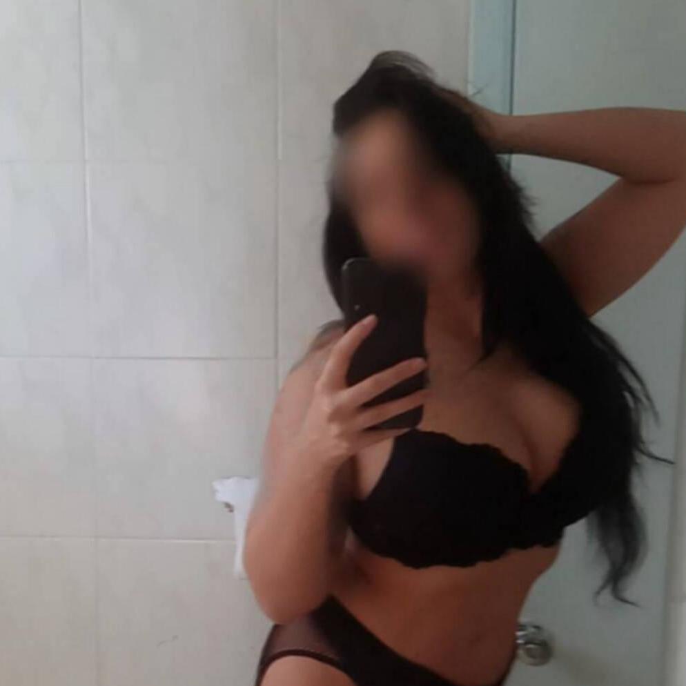 Emma is Female Escorts. | Montreal | Quebec | Canada | canadatopescorts.com 