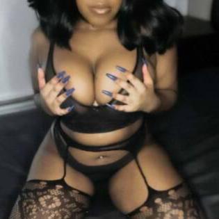 Mariah is Female Escorts. | Kitchener | Ontario | Canada | canadatopescorts.com 