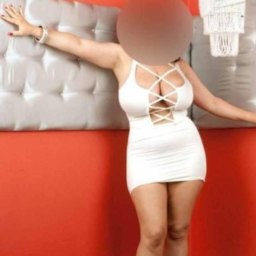 Bernadett is Female Escorts. | Montreal | Quebec | Canada | canadatopescorts.com 