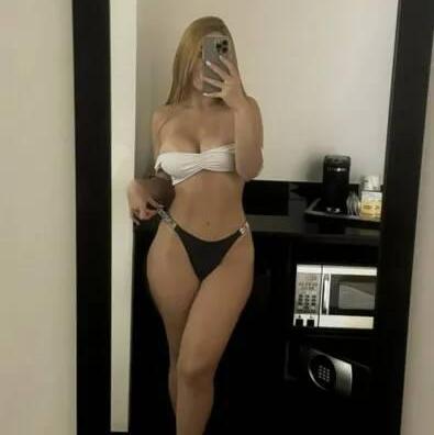 Mia is Female Escorts. | Abbotsford | British Columbia | Canada | canadatopescorts.com 