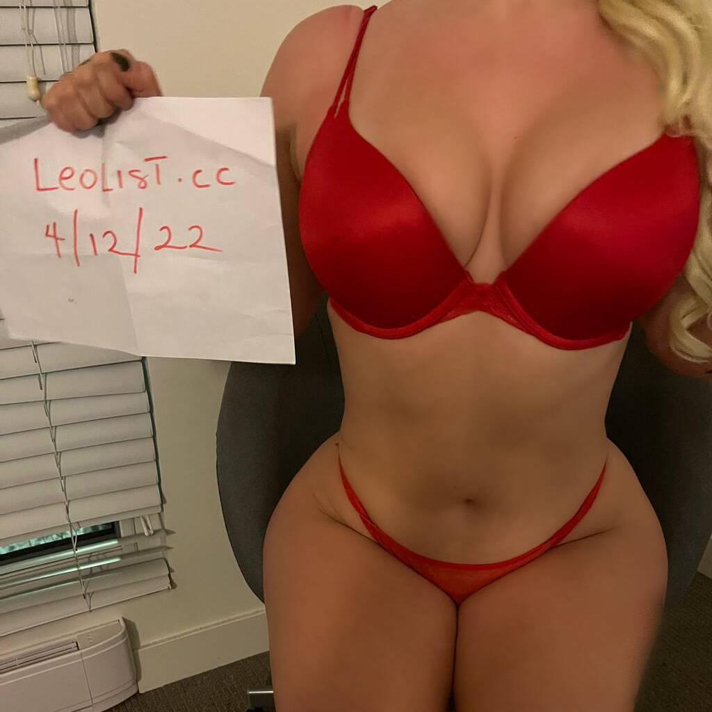 Madia is Female Escorts. | Winnipeg | Manitoba | Canada | canadatopescorts.com 