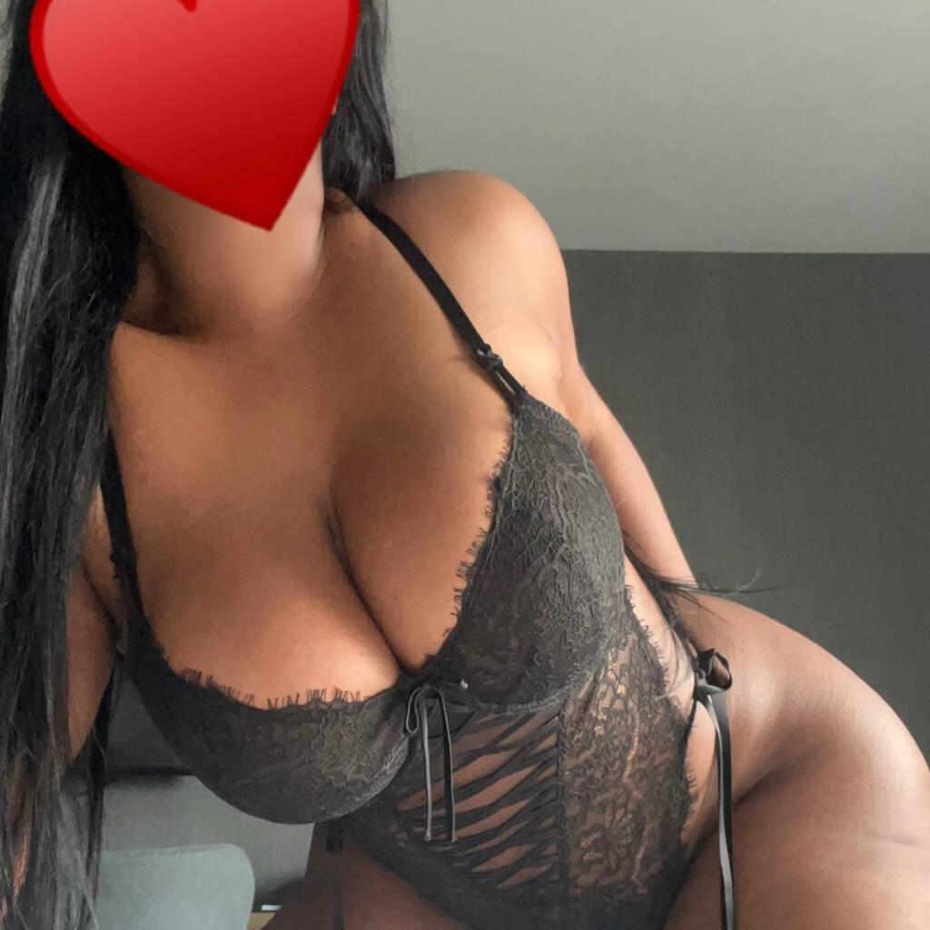 GIA is Female Escorts. | Ft Mcmurray | Alberta | Canada | canadatopescorts.com 