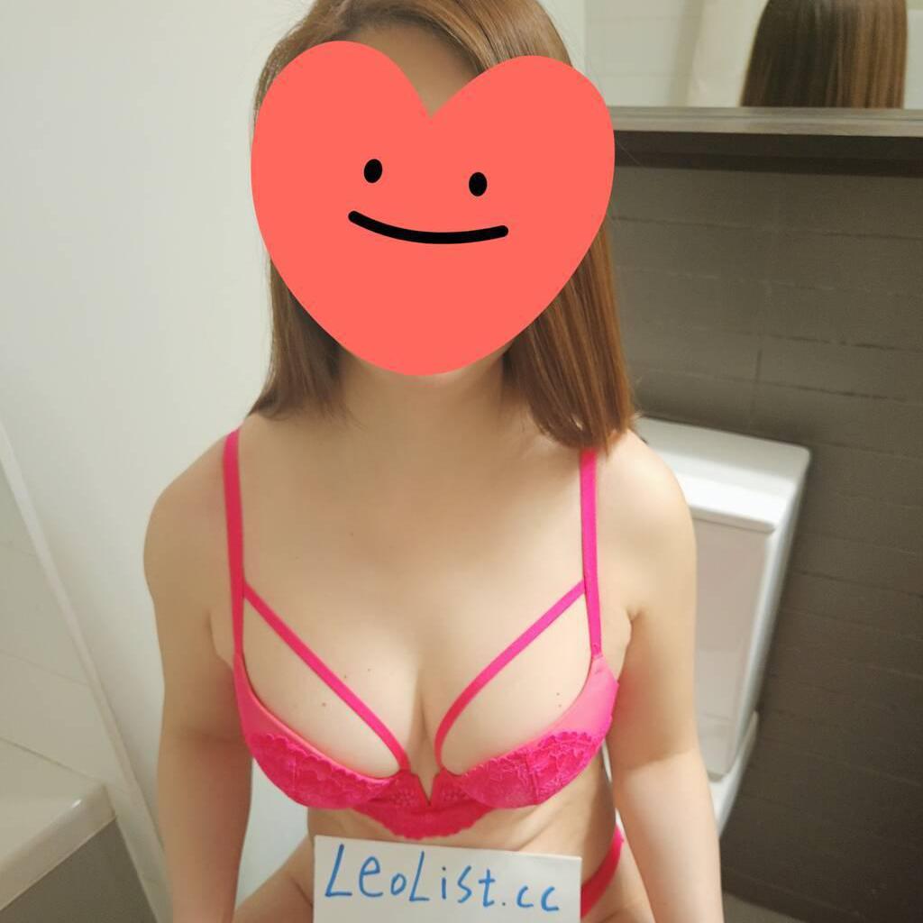 AMY is Female Escorts. | windsor | Ontario | Canada | canadatopescorts.com 