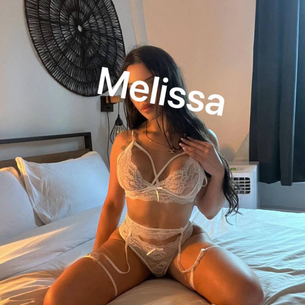 Kiki 100b 34C + Lemoyne is Female Escorts. | Montreal | Quebec | Canada | canadatopescorts.com 