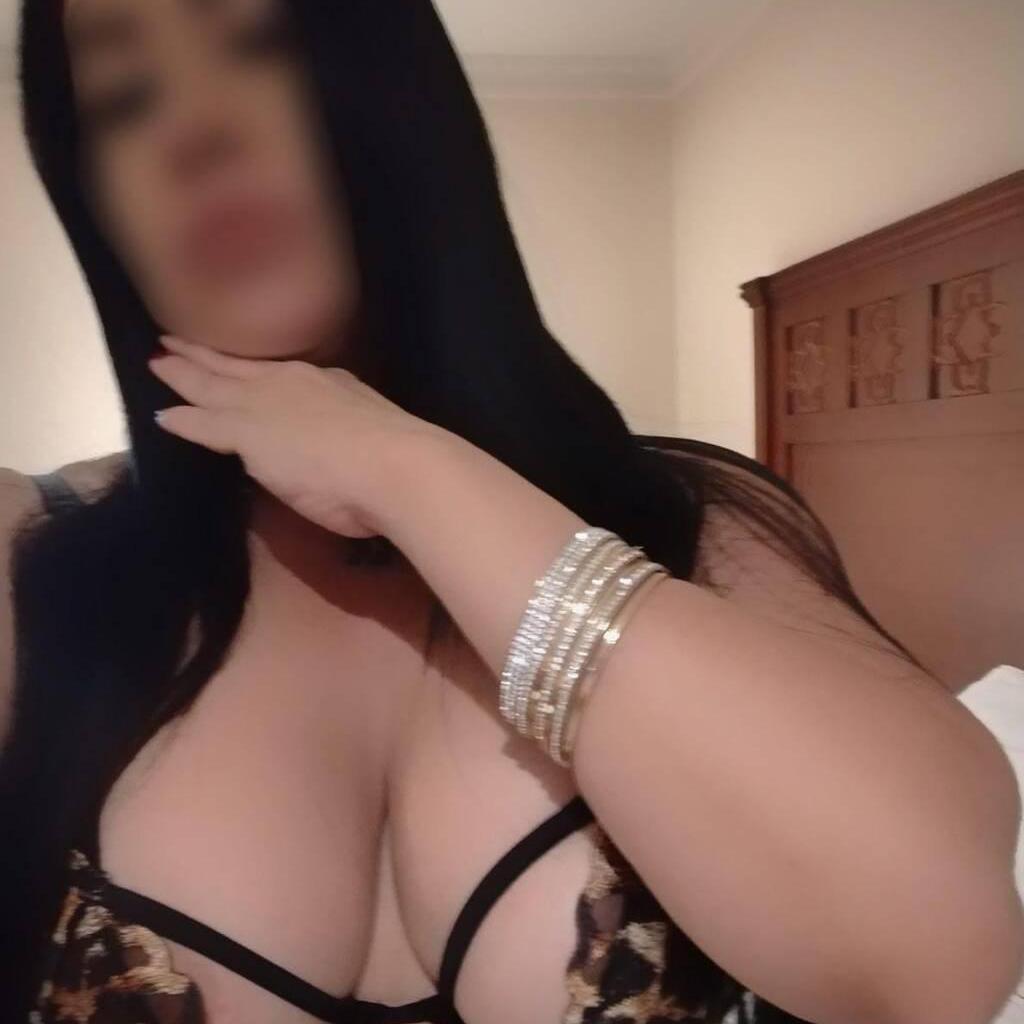 Rubi is Female Escorts. | Hamilton | Ontario | Canada | canadatopescorts.com 