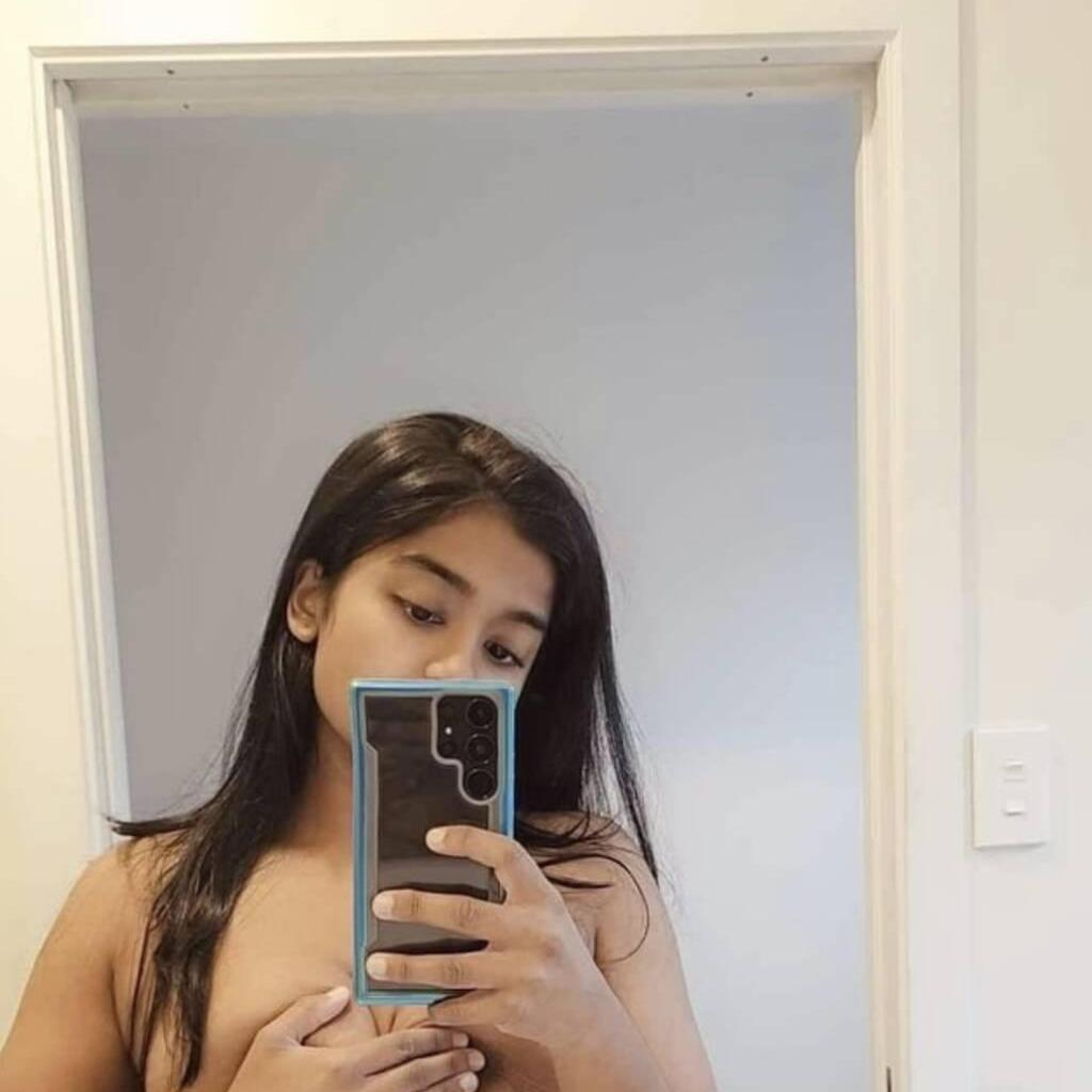 Shanaya is Female Escorts. | Toronto | Ontario | Canada | canadatopescorts.com 