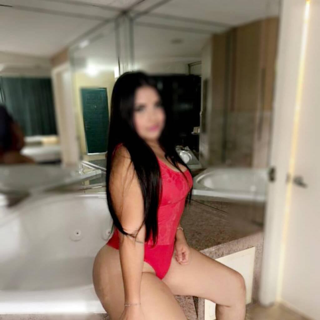 Julliana is Female Escorts. | Quebec City | Quebec | Canada | canadatopescorts.com 