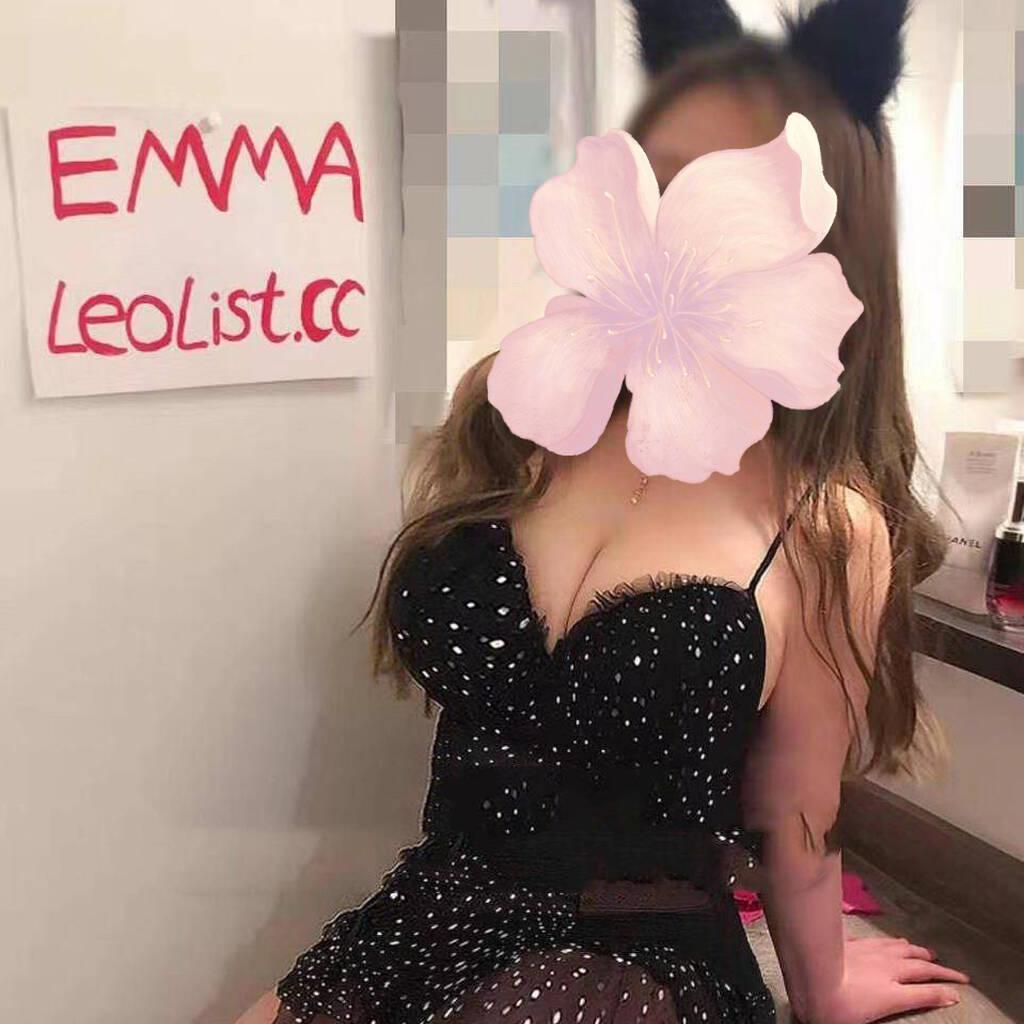 EMMA is Female Escorts. | Edmonton | Alberta | Canada | canadatopescorts.com 