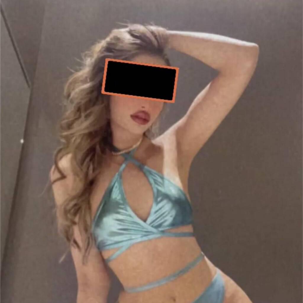 Sabrina is Female Escorts. | Toronto | Ontario | Canada | canadatopescorts.com 