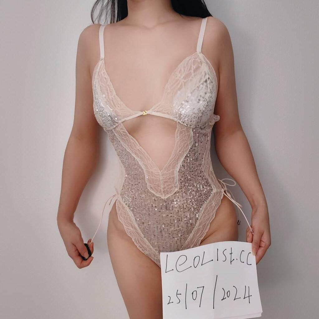 Yumi is Female Escorts. | Vancouver | British Columbia | Canada | canadatopescorts.com 