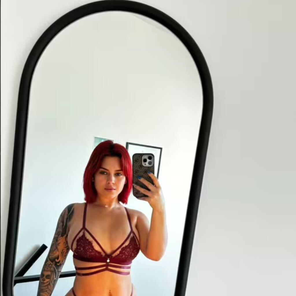 Kimi is Female Escorts. | Quebec City | Quebec | Canada | canadatopescorts.com 