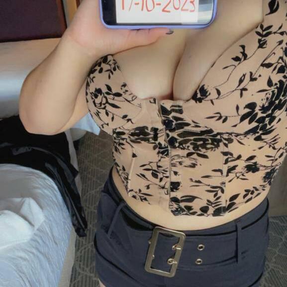 Sofia is Female Escorts. | Toronto | Ontario | Canada | canadatopescorts.com 