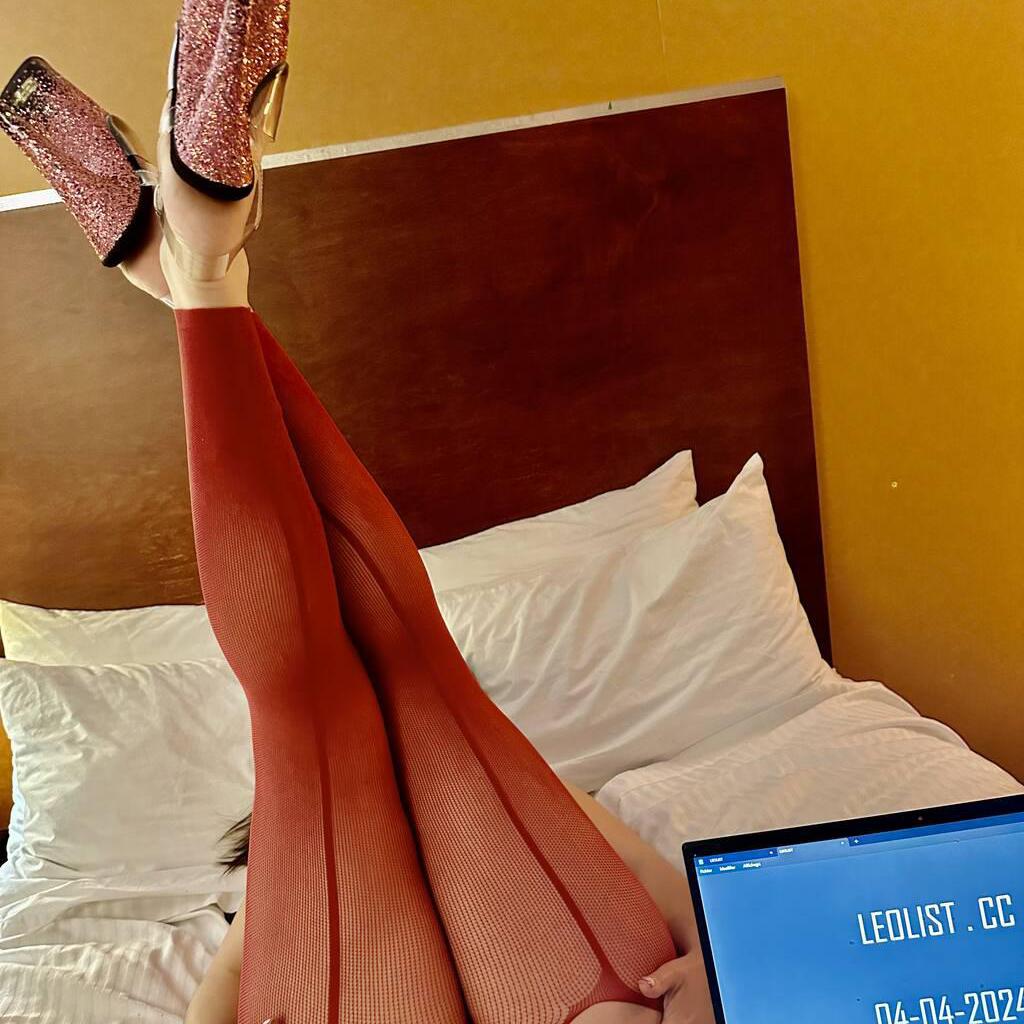 Debby is Female Escorts. | Edmonton | Alberta | Canada | canadatopescorts.com 